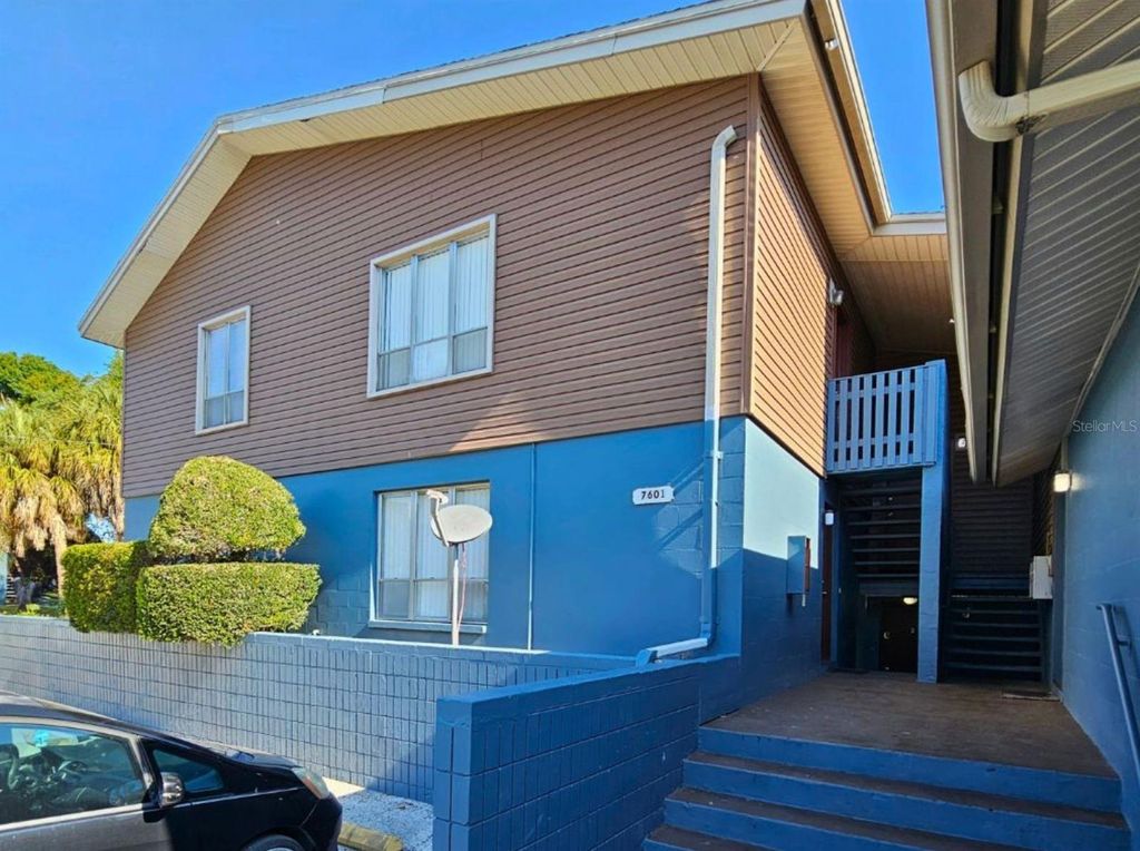 Photo of 7601 Paula Drive #3, Tampa, FL 33615 (MLS # TB8494692)