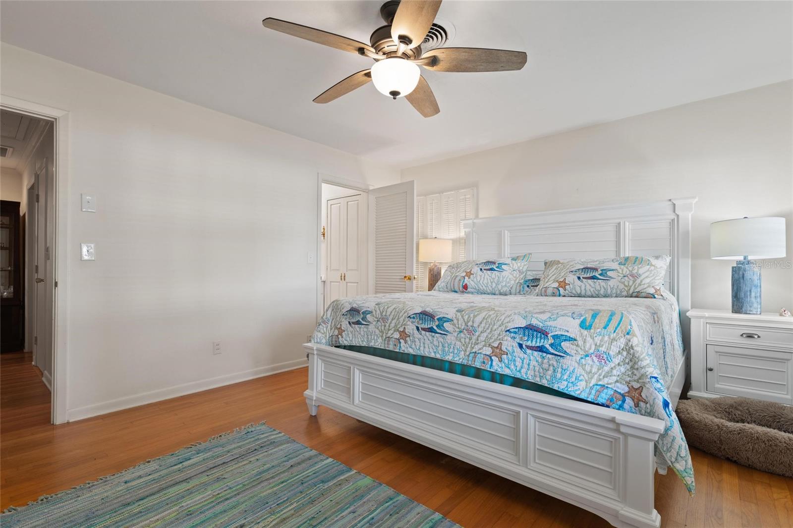 SUNSET HILLS - Residential