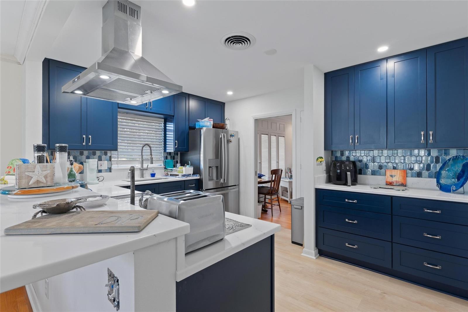 SUNSET HILLS - Residential