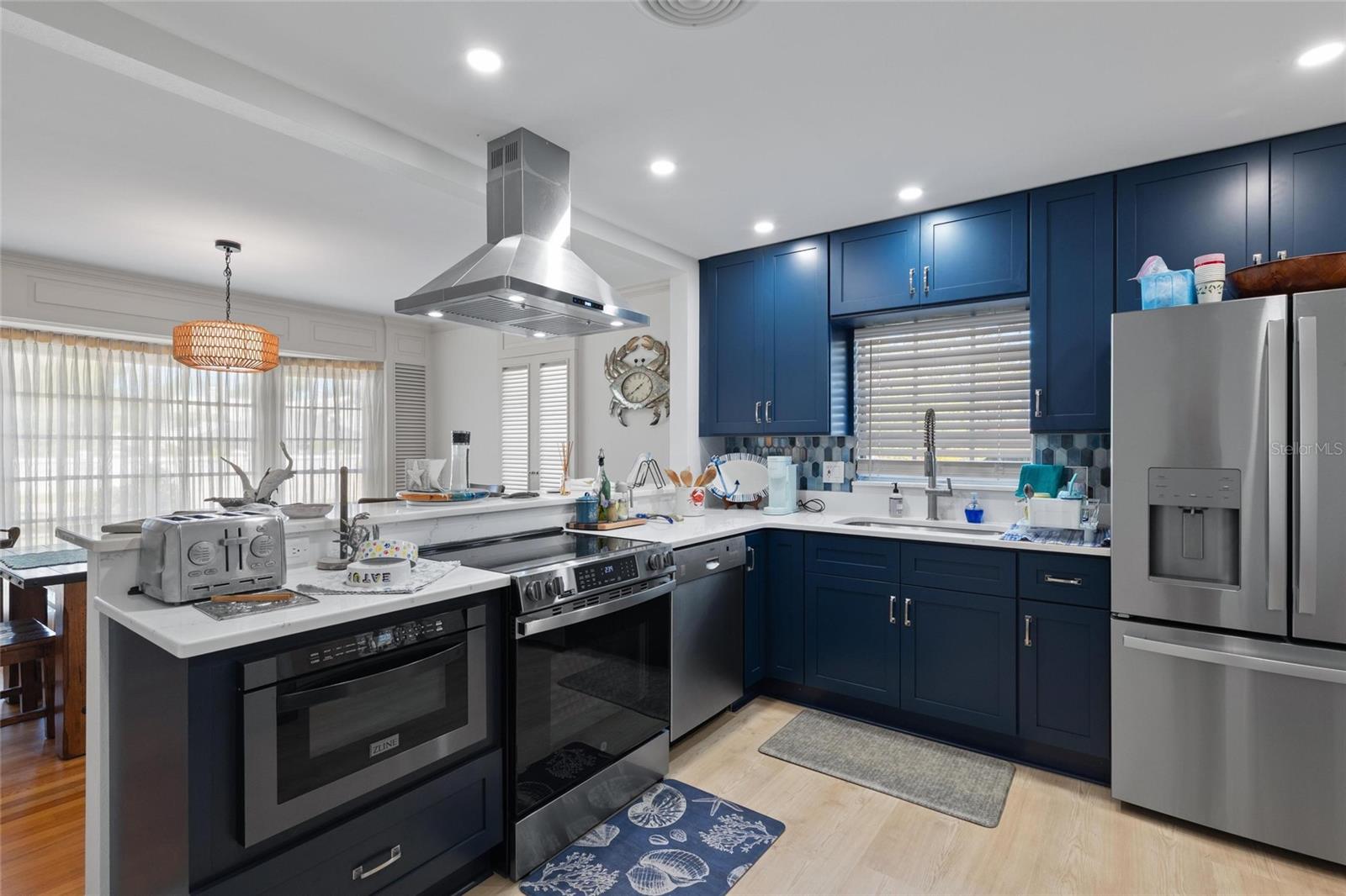 SUNSET HILLS - Residential