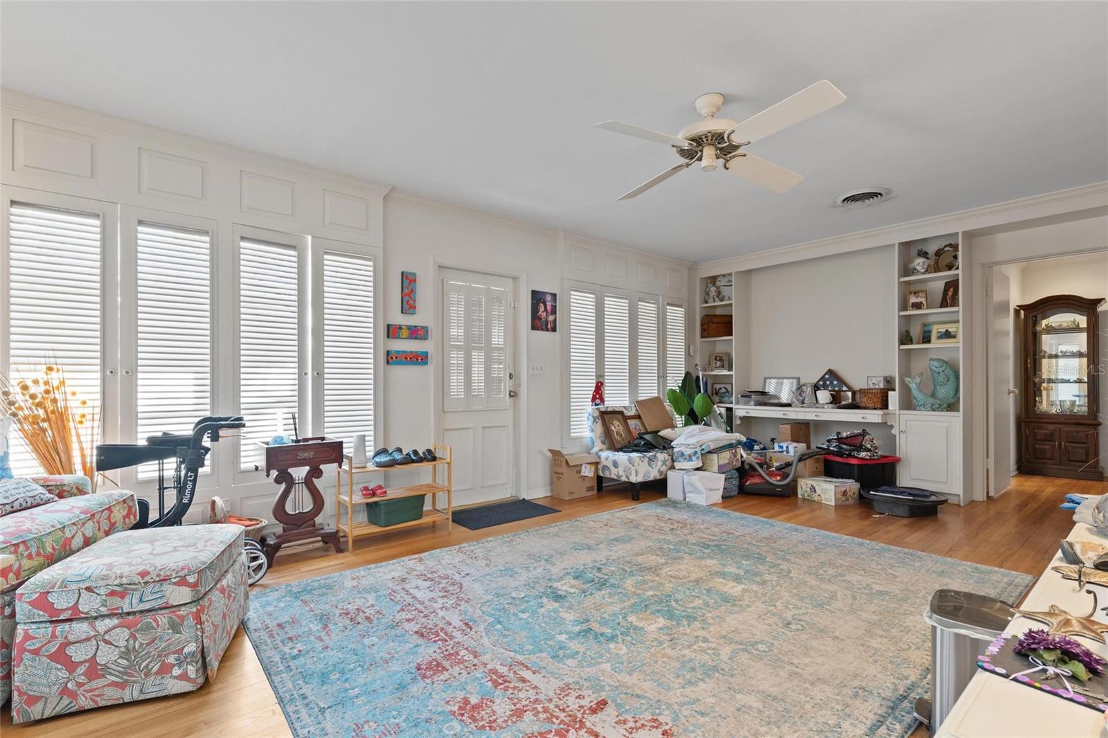 SUNSET HILLS - Residential