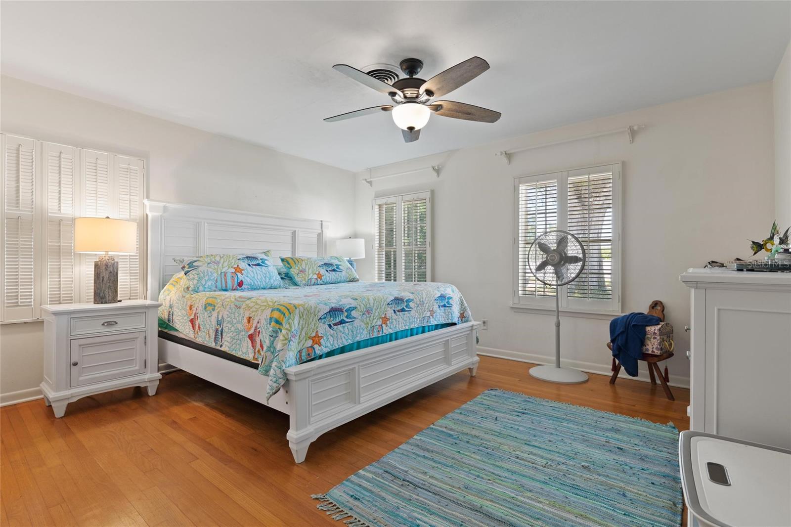 SUNSET HILLS - Residential