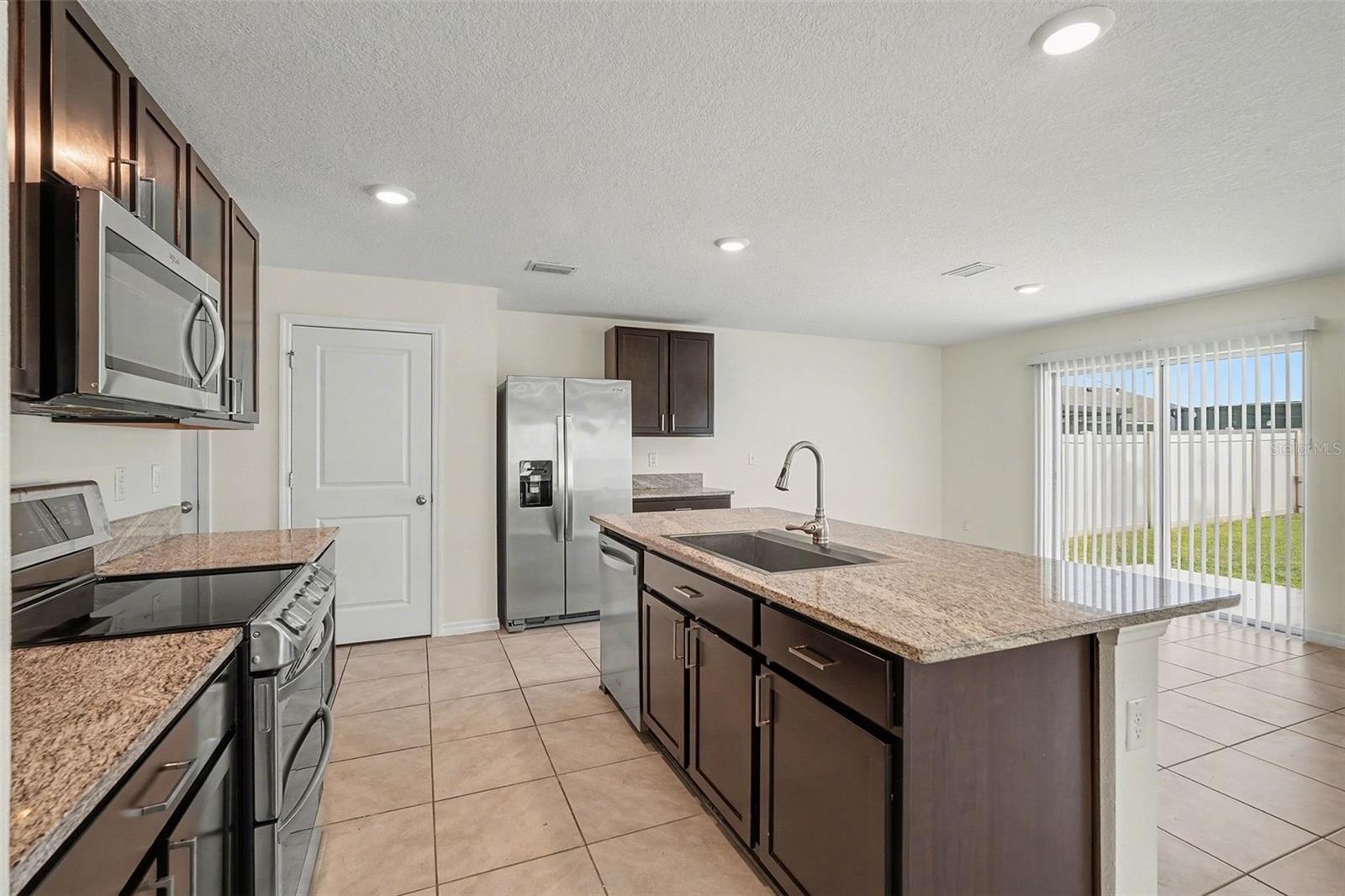 RIDGEWOOD - Residential