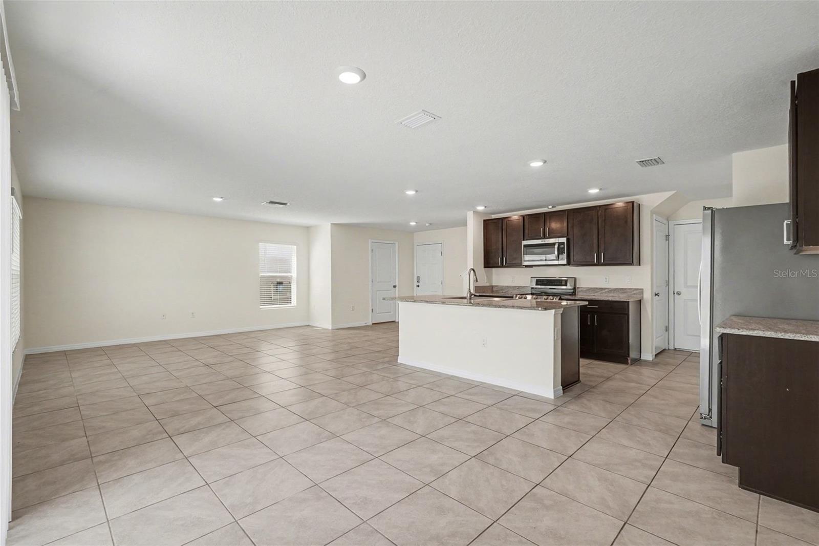 RIDGEWOOD - Residential