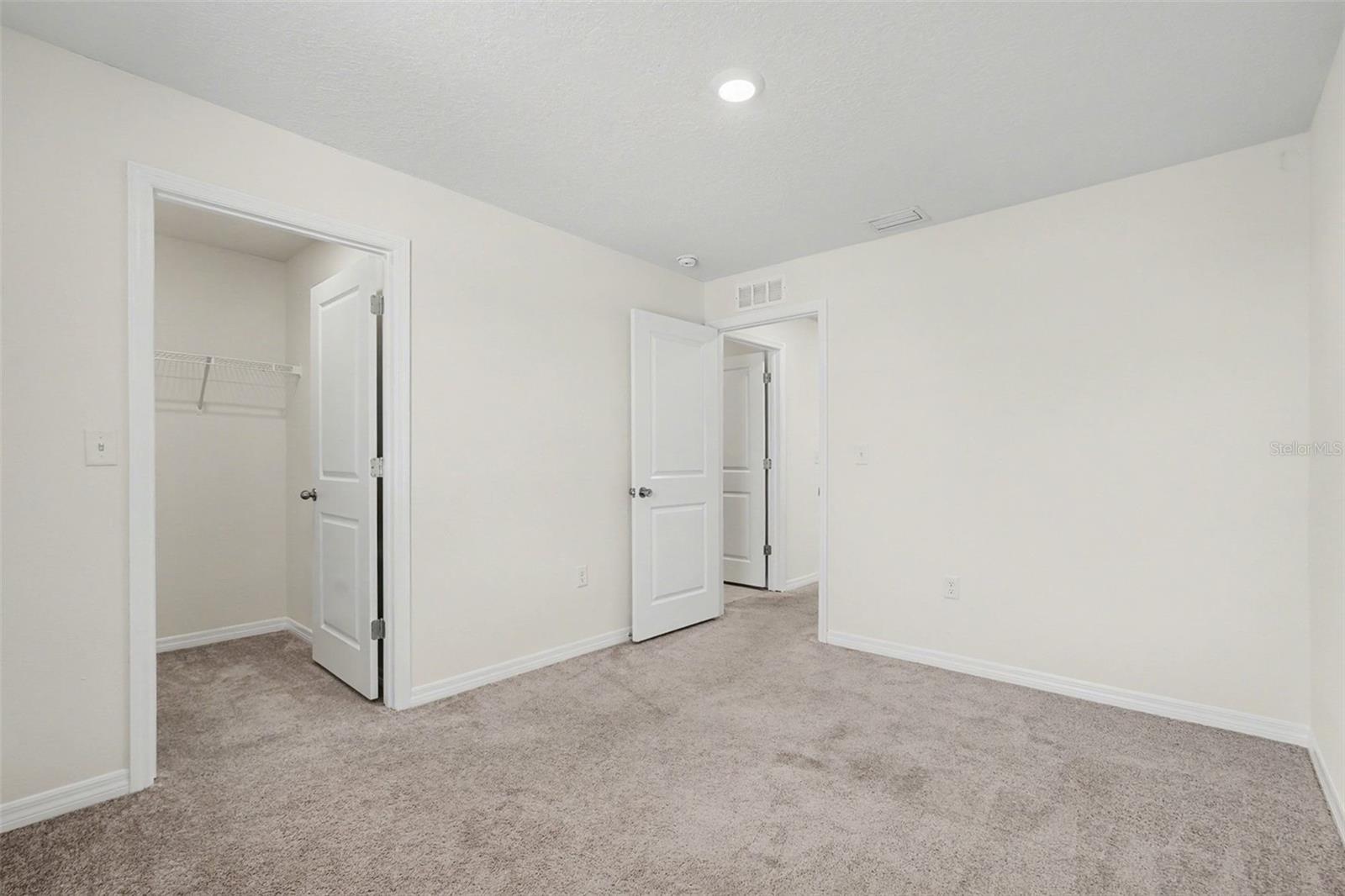 RIDGEWOOD - Residential