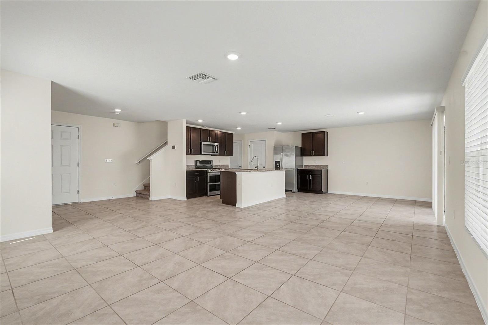 RIDGEWOOD - Residential