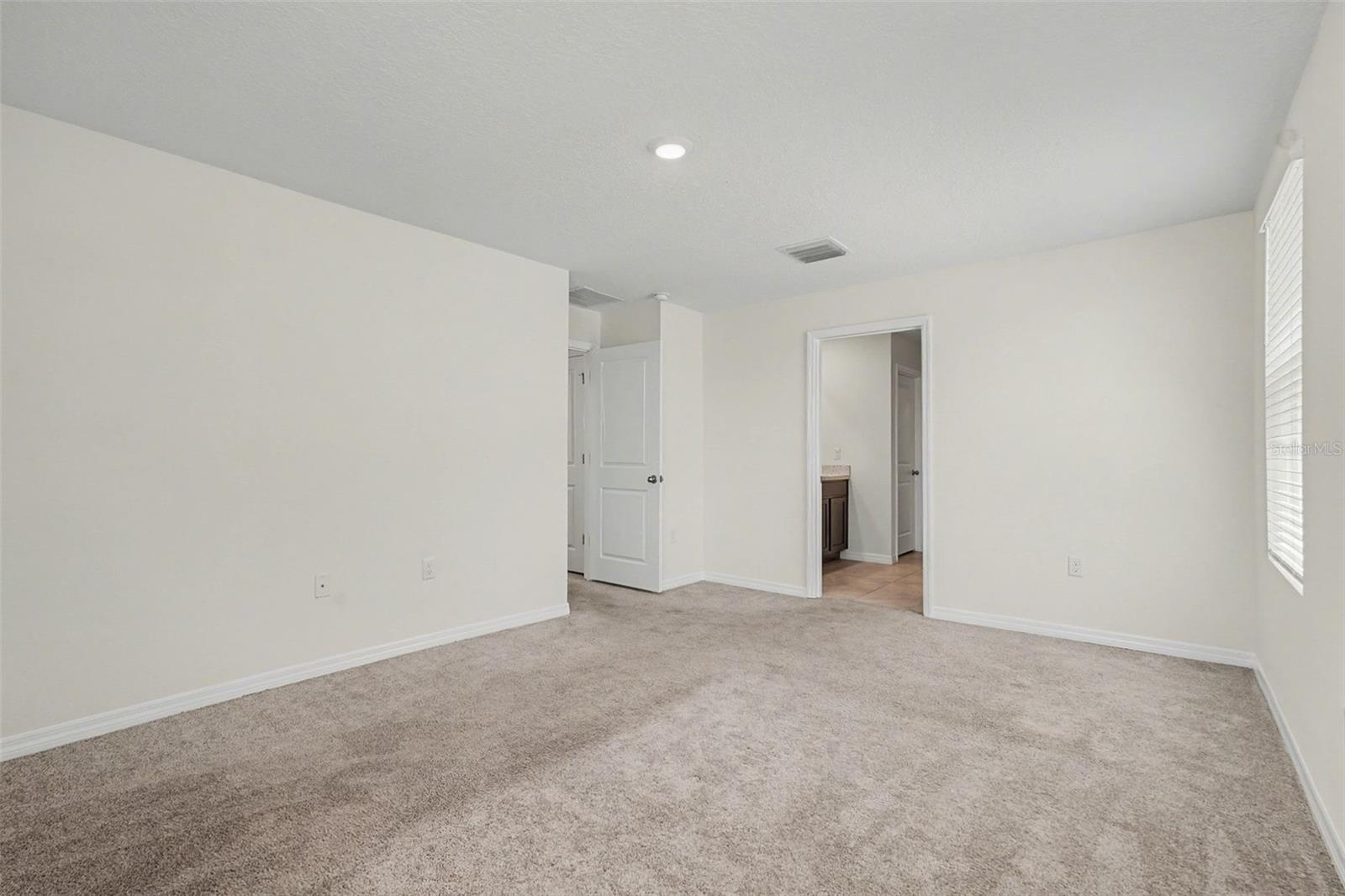 RIDGEWOOD - Residential