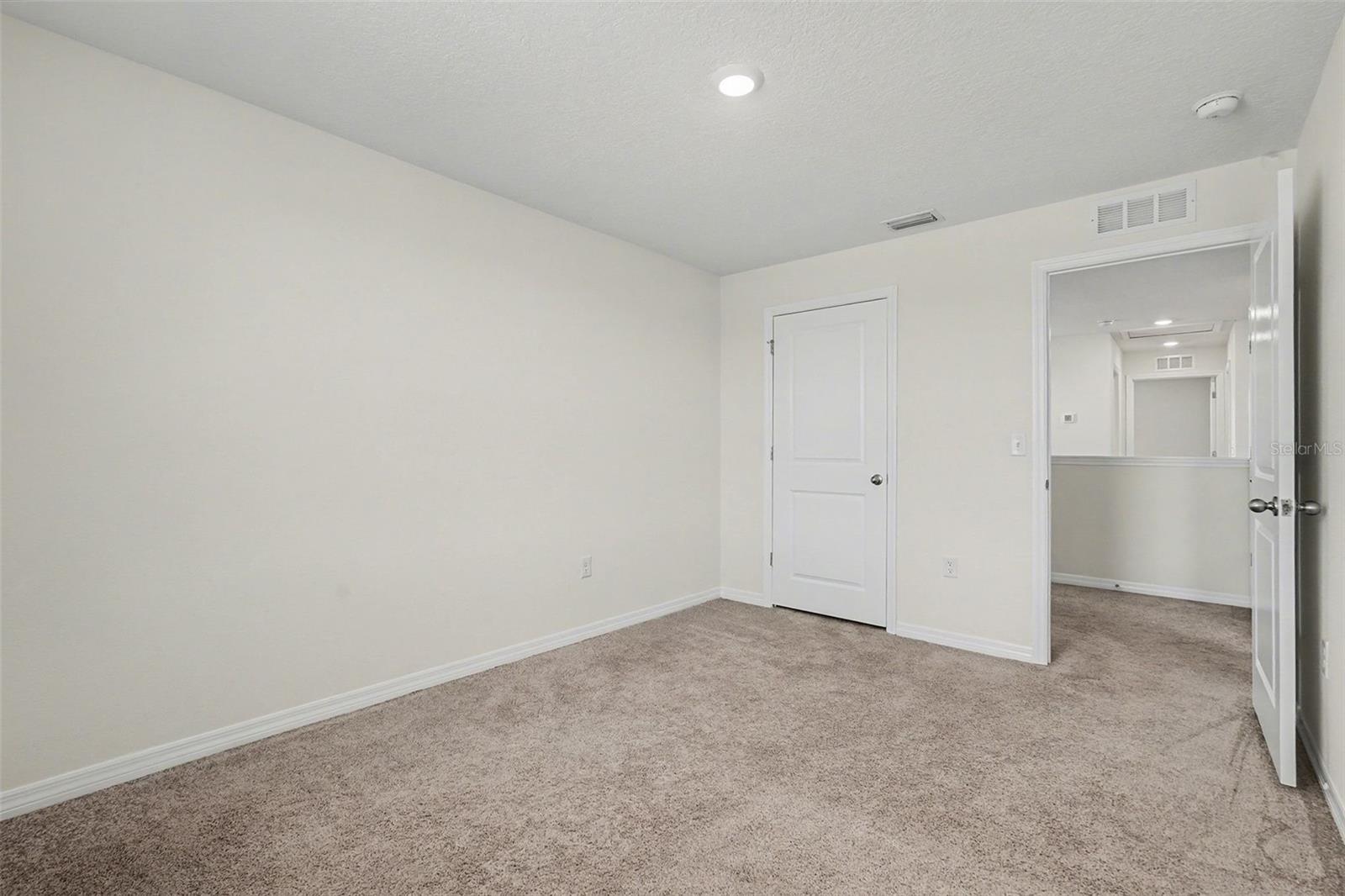 RIDGEWOOD - Residential