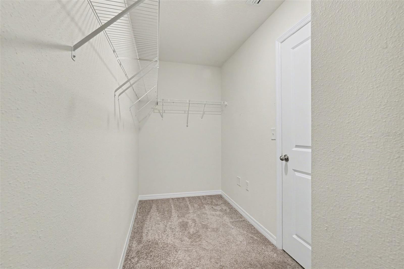 RIDGEWOOD - Residential