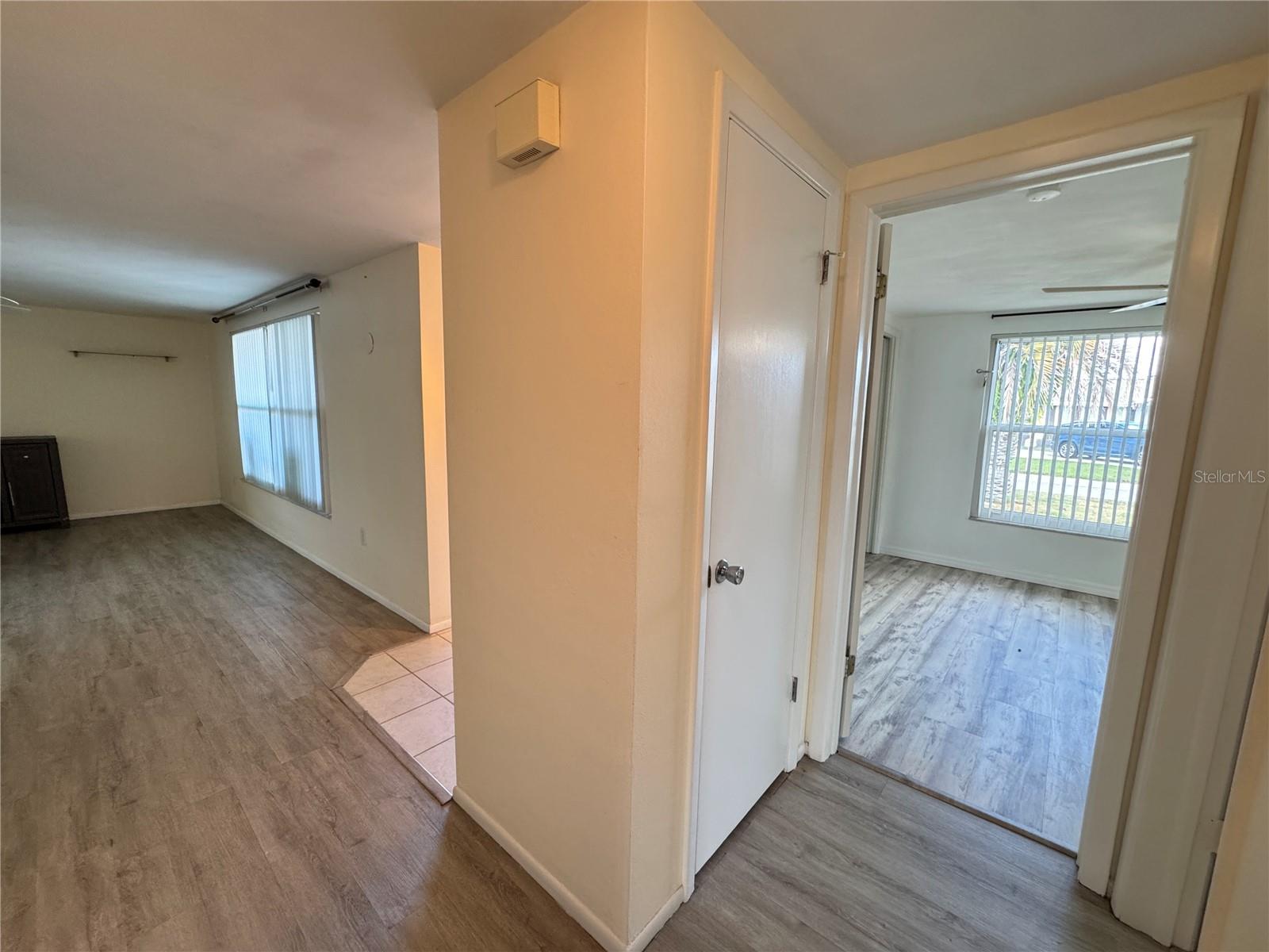 PALM TERRACE ESTATES - Residential Lease