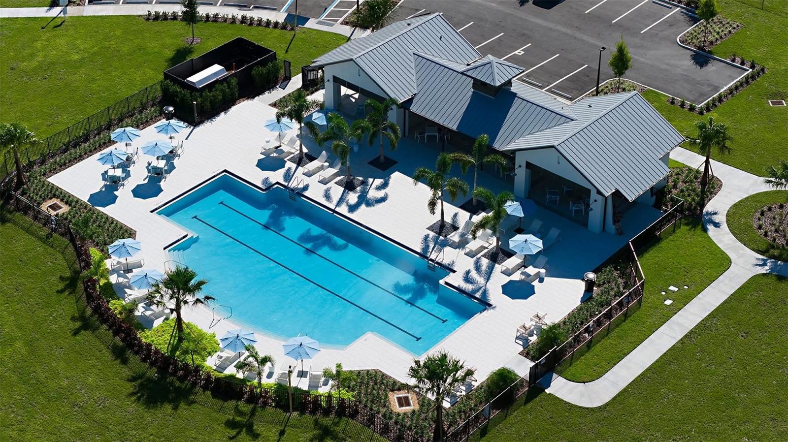 8708 CANARD COVE