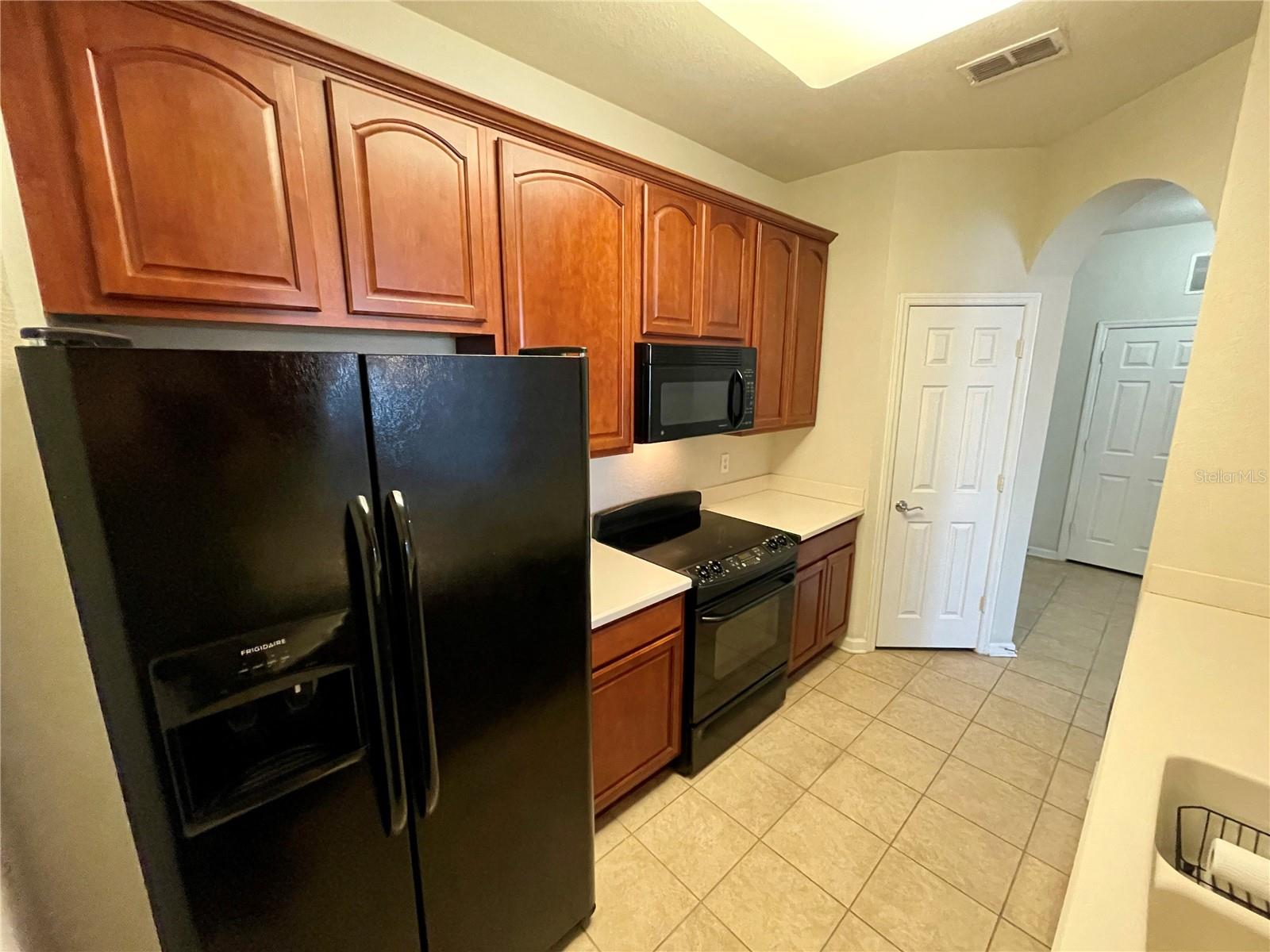 STONEBRIDGE RESERVE PH 03 - Residential Lease