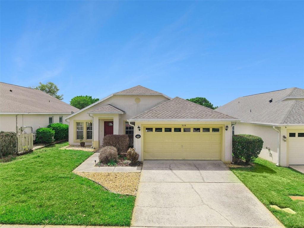 Photo of 228 Troon Cir, Davenport, FL 33897 (MLS # S5147538)