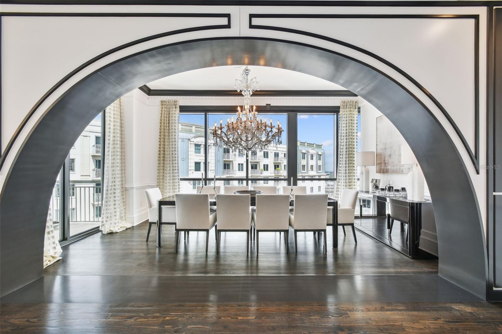 450 KNIGHTS RUN AVENUE 2004