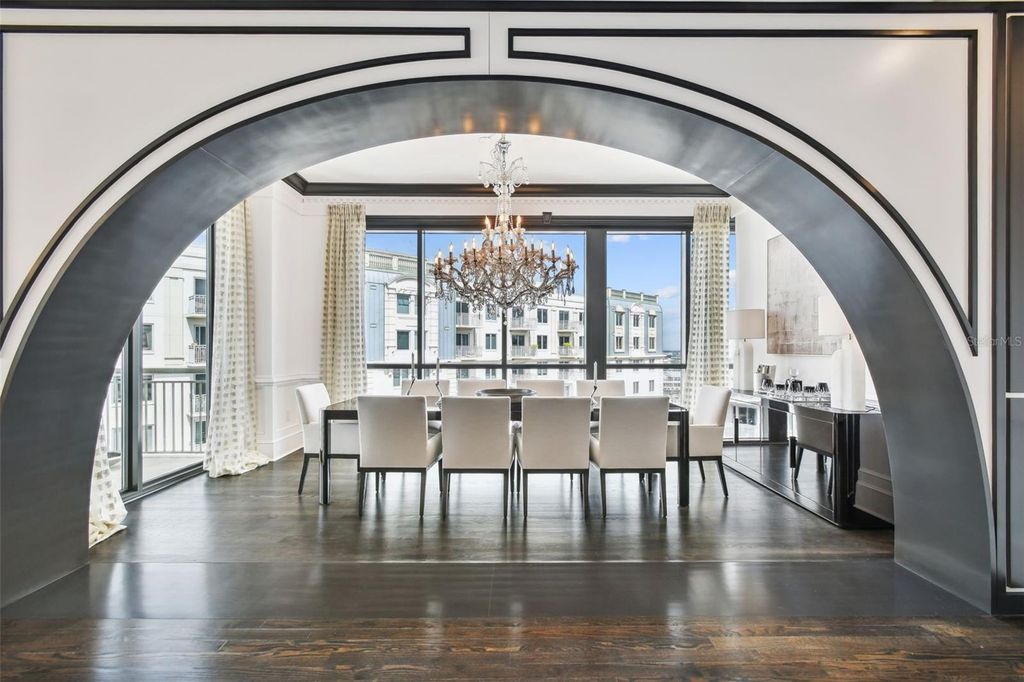 Photo of 450 Knights Run Avenue #2004, Tampa, FL 33602 (MLS # TB8497076)