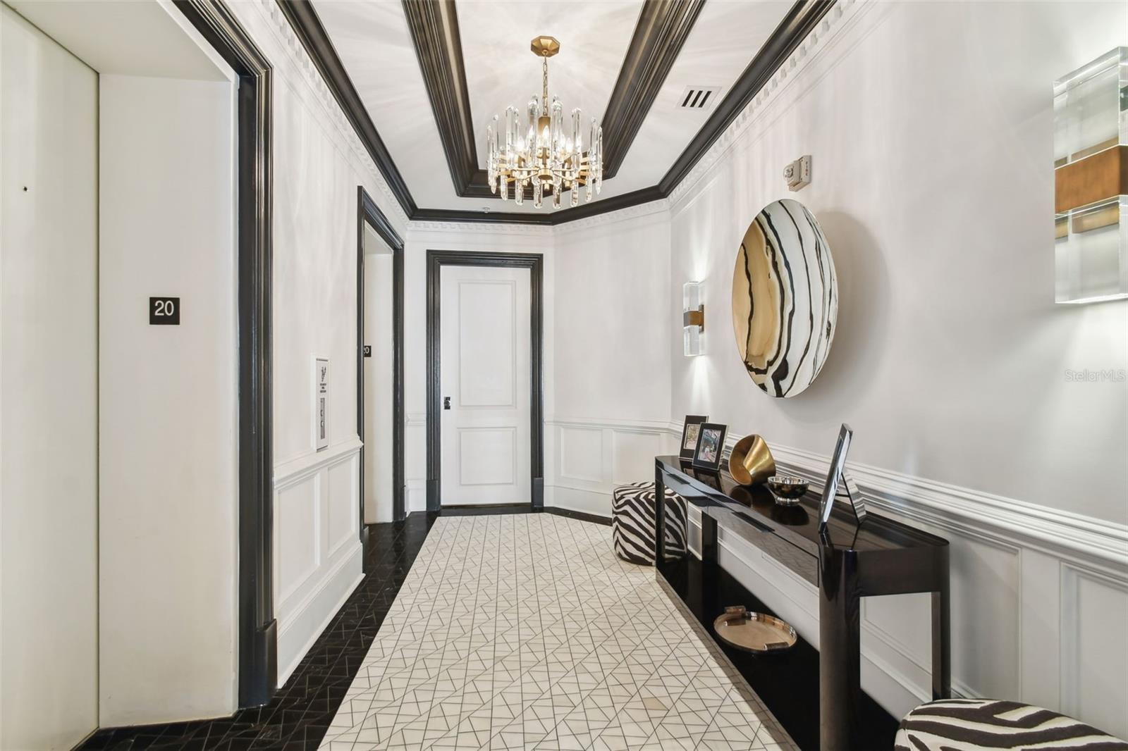 THE PLAZA HARBOUR ISLAND A CON - Residential