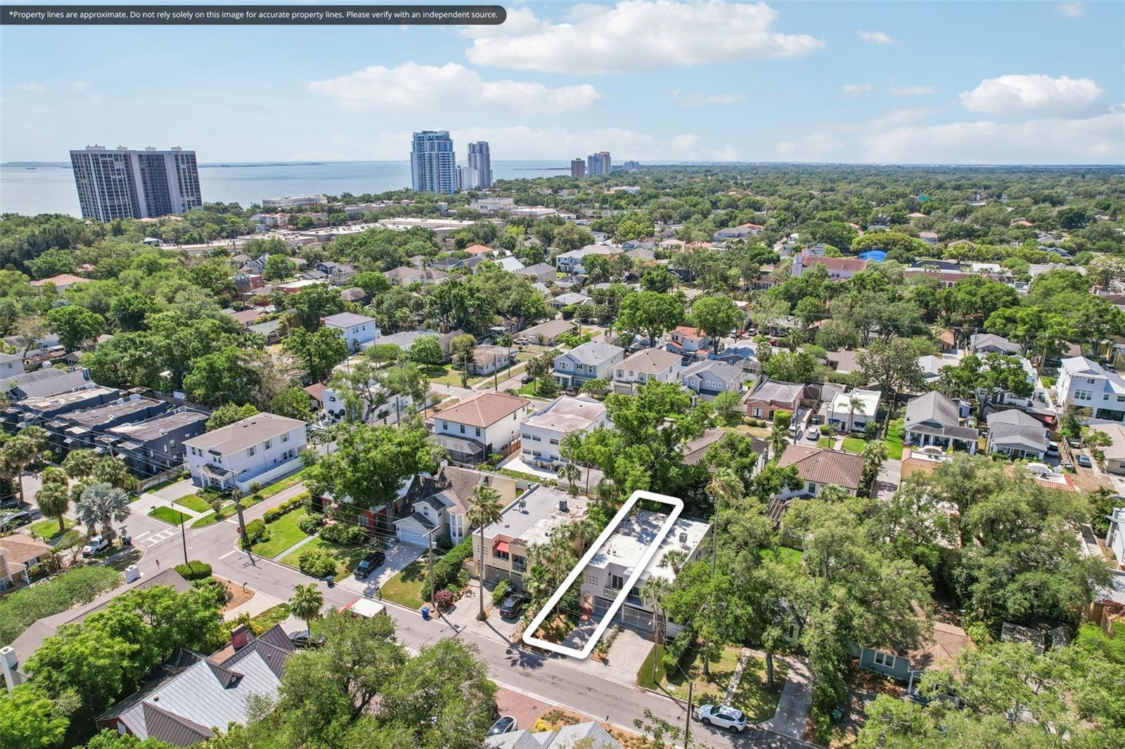 3308 W SANTIAGO STREET A