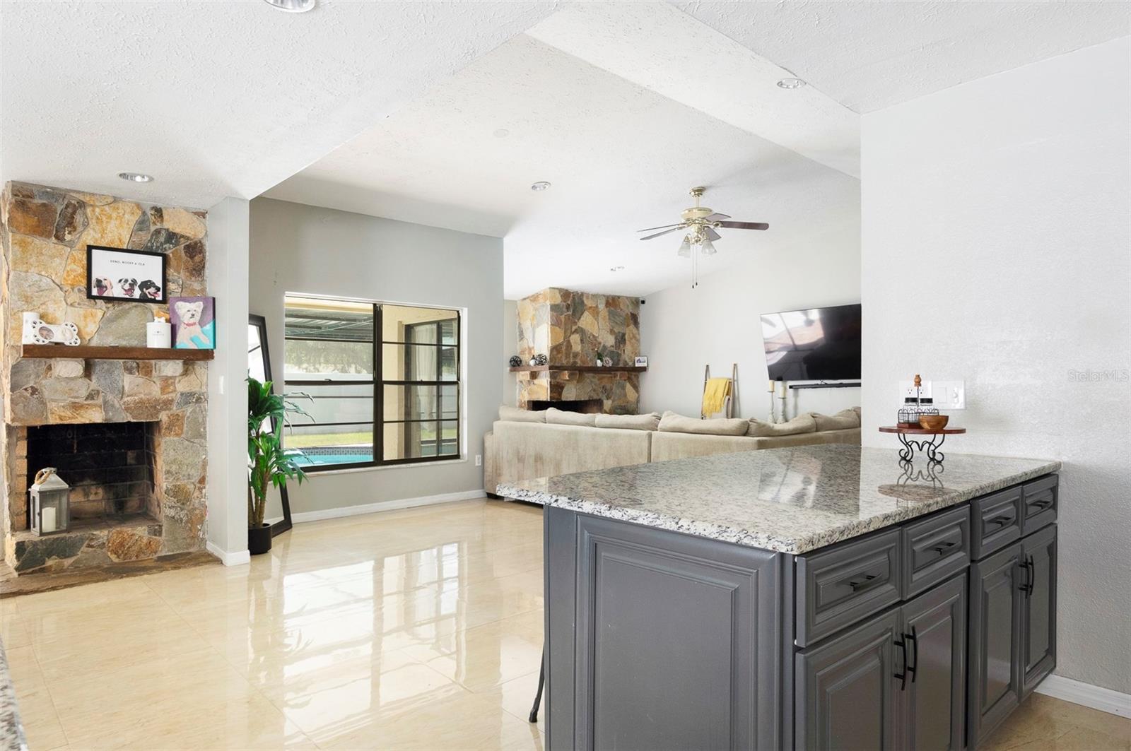 COUNTRY AIRE PH TWO - Residential