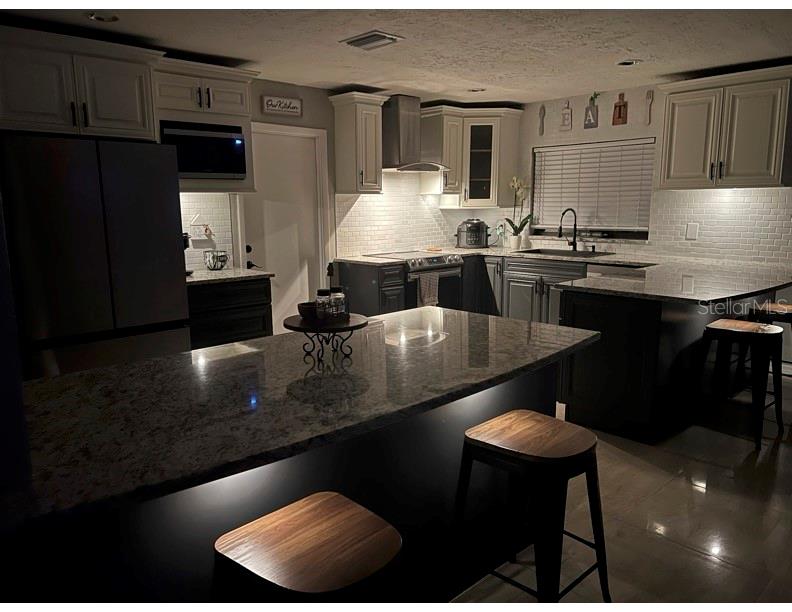 COUNTRY AIRE PH TWO - Residential