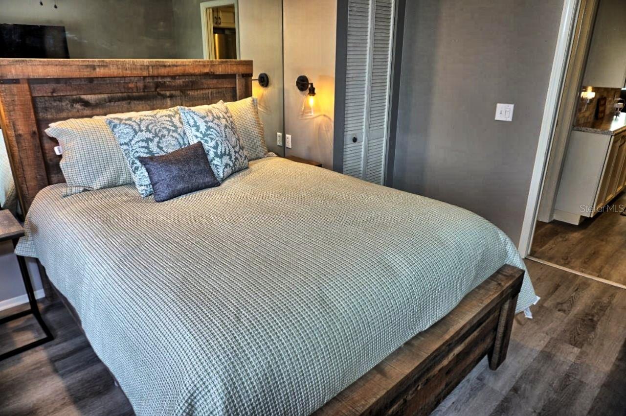 PARADISE LAKESCONDO - Residential