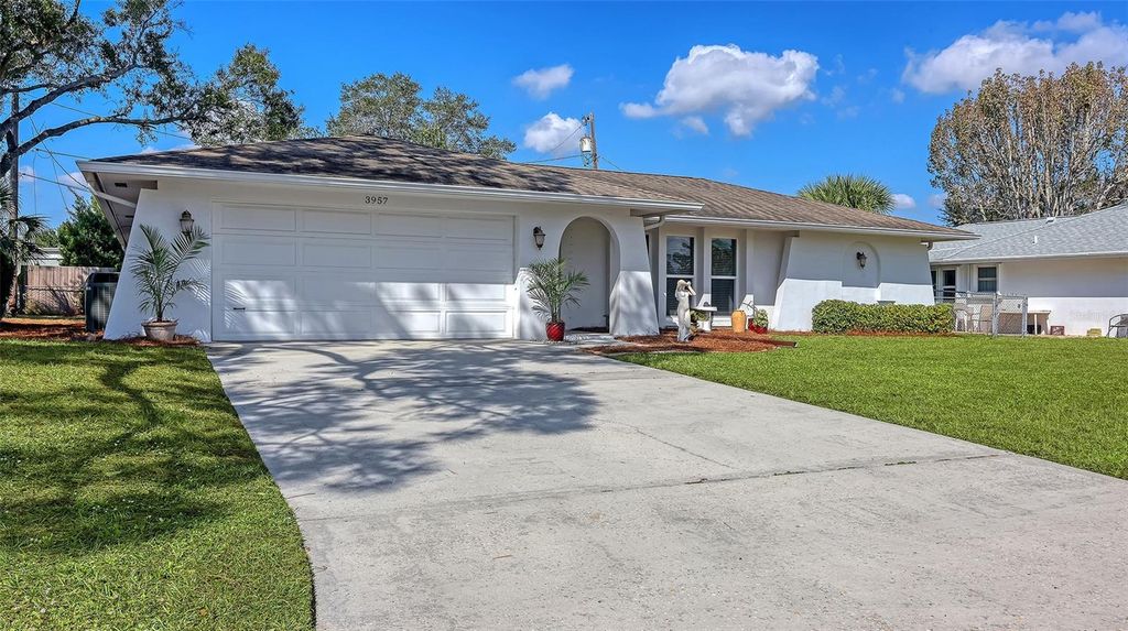 Photo of 3957 Breezemont Drive, Sarasota, FL 34232 (MLS # A4673724)