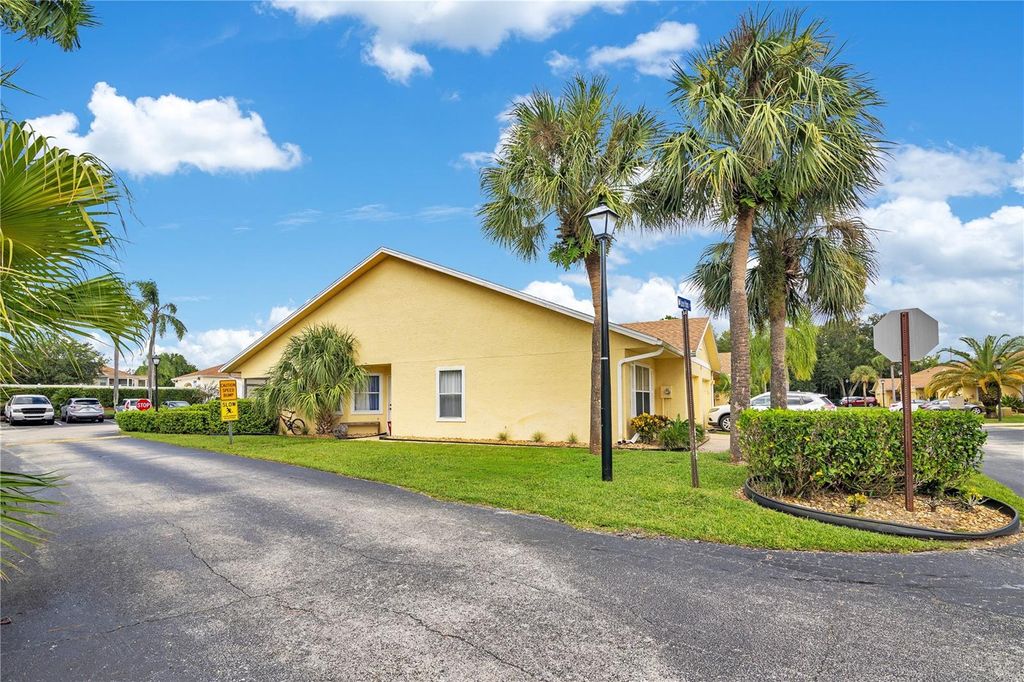 Photo of 3200 Queen Palms Court, Kissimmee, FL 34747 (MLS # O6348022)