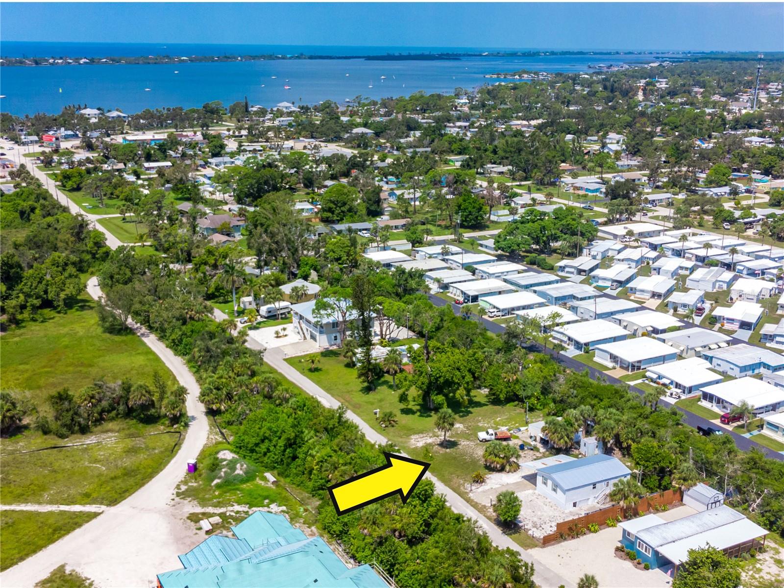 RIVERVIEW MOBILE ESTATES - Land