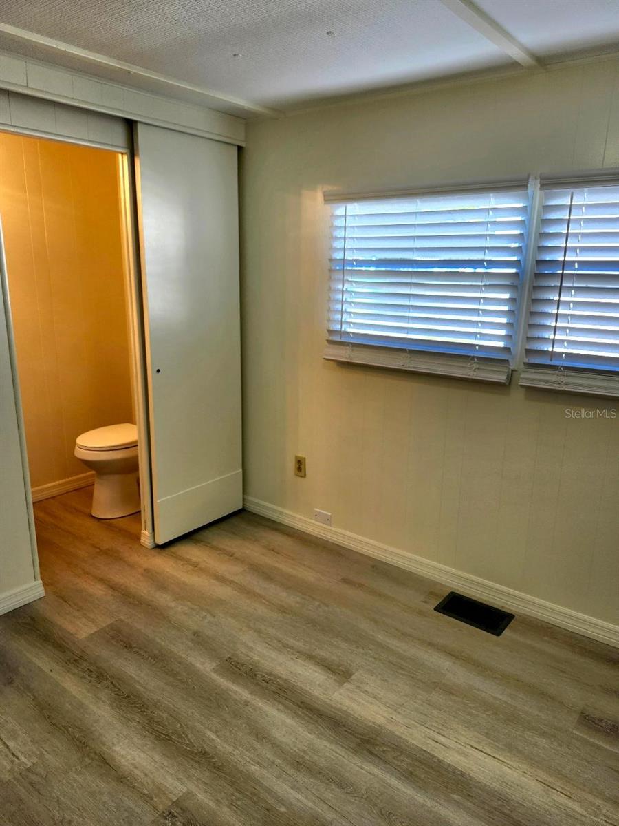 TRAILER ESTATES - Residential