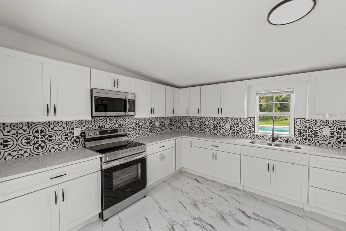 SEAWARD PLANTATION ESTATES - Residential