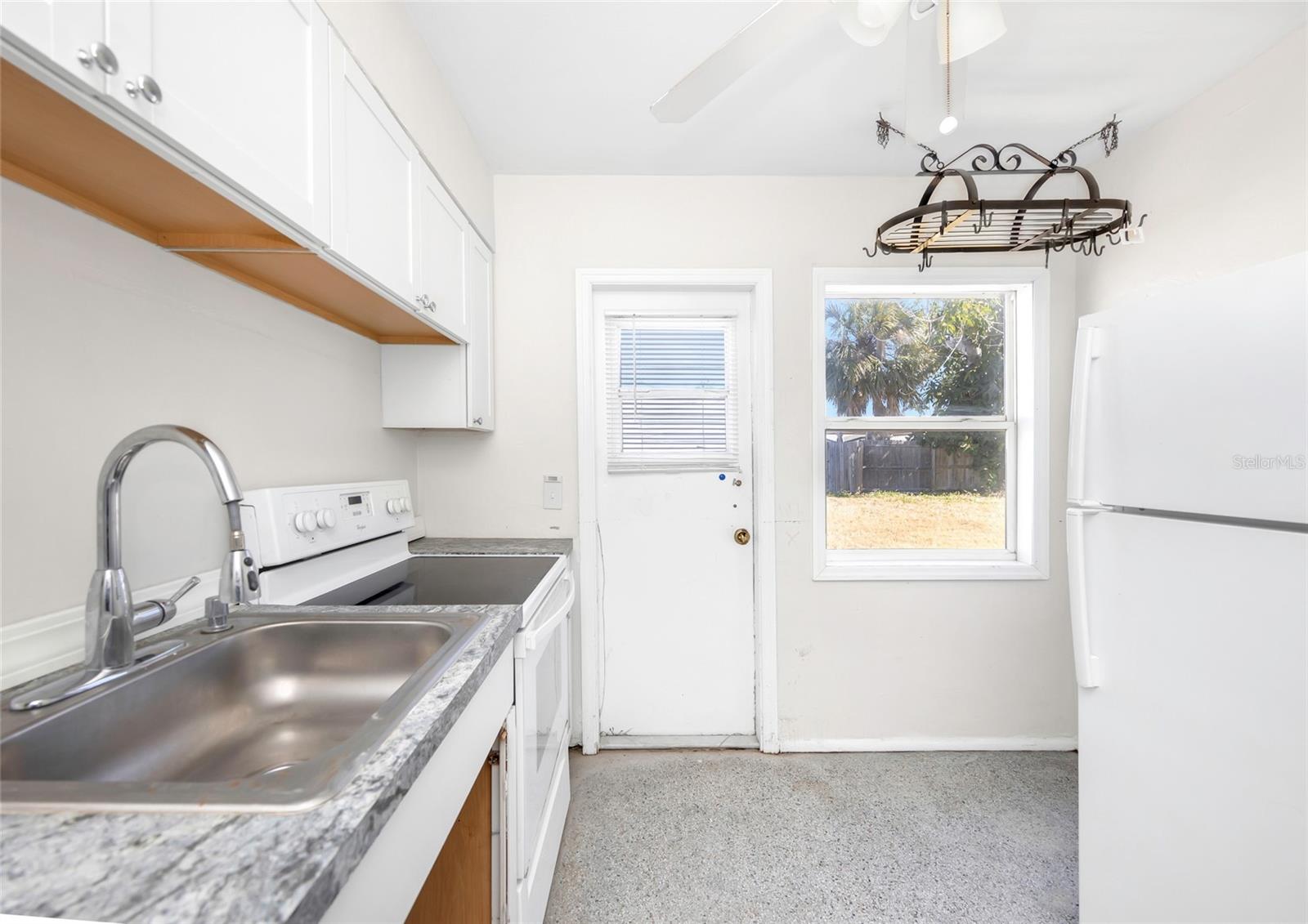 NORTH MADEIRA SHORES - Residential