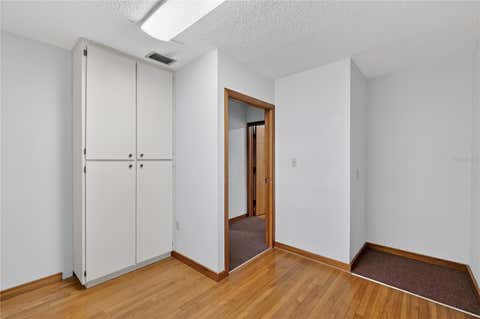 Tiny photo for 708 Lee Street, Leesburg, FL 34748 (MLS # G5114485)