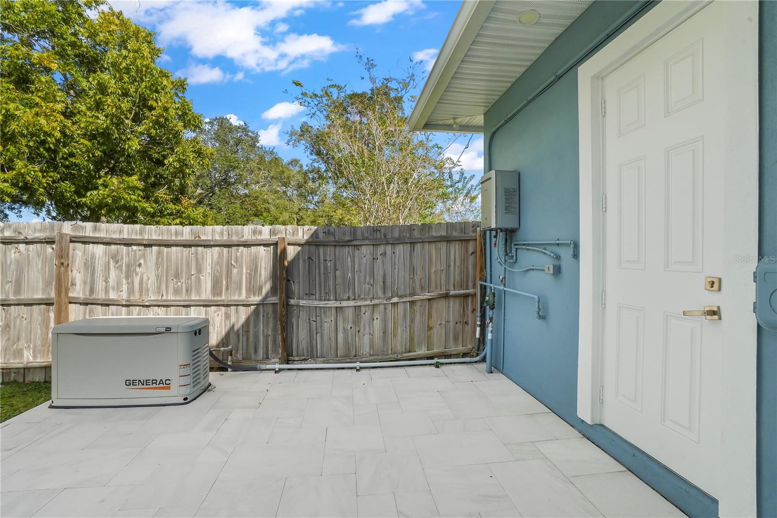 ACREAGE - Residential