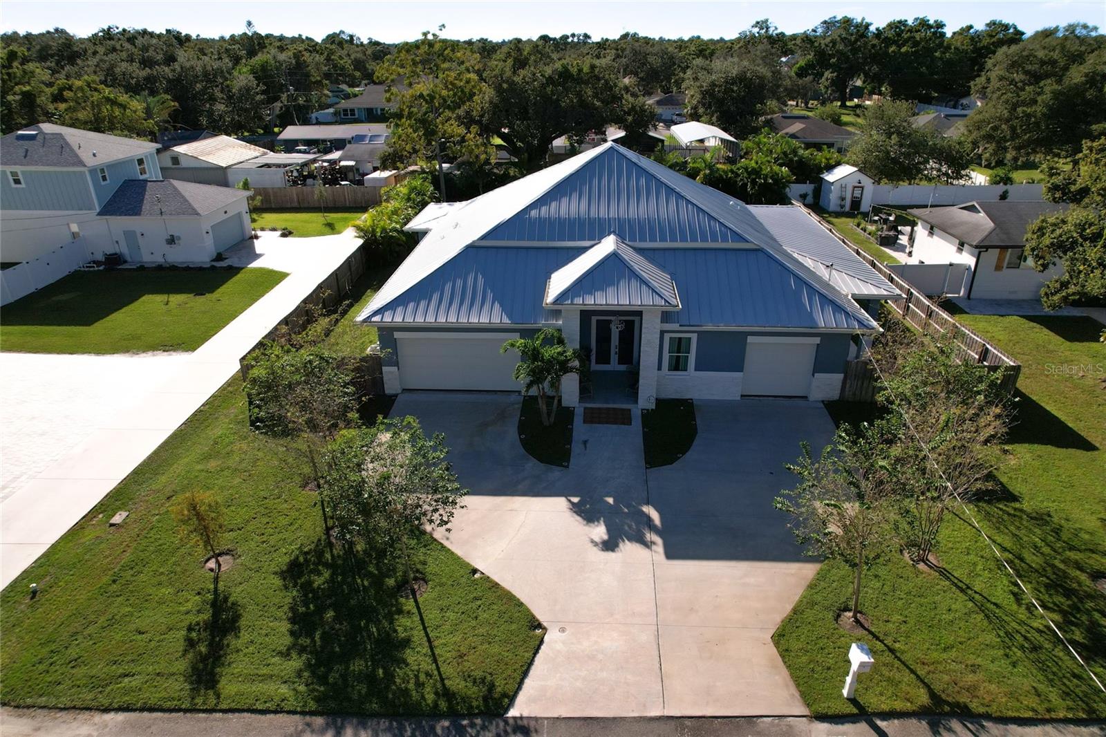 ACREAGE - Residential