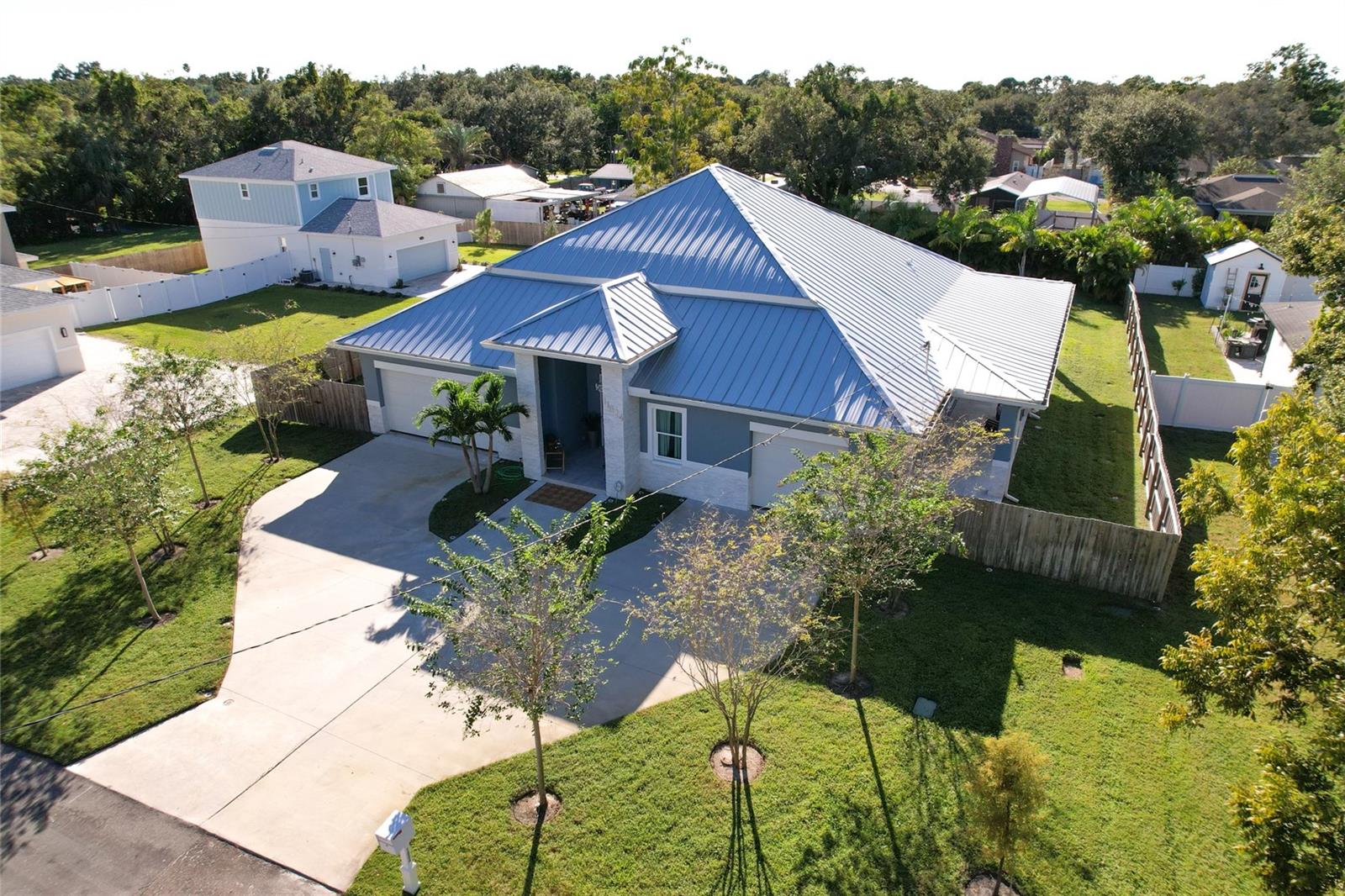 ACREAGE - Residential