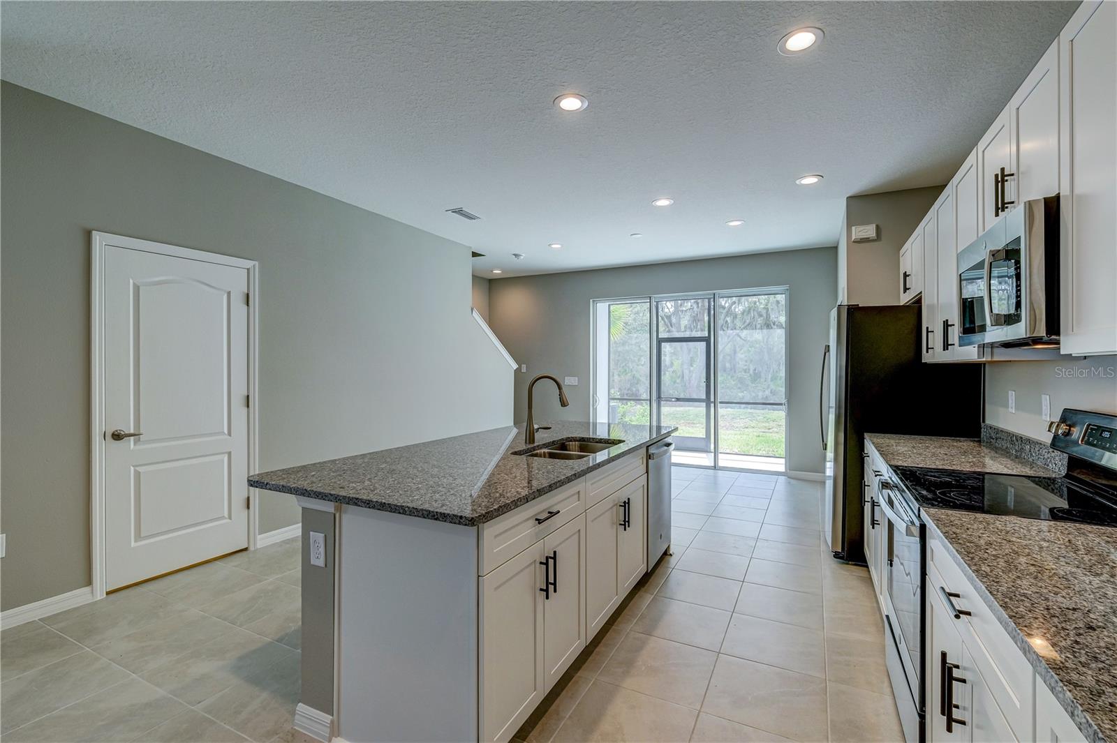 8451 CANYON CREEK TRAIL