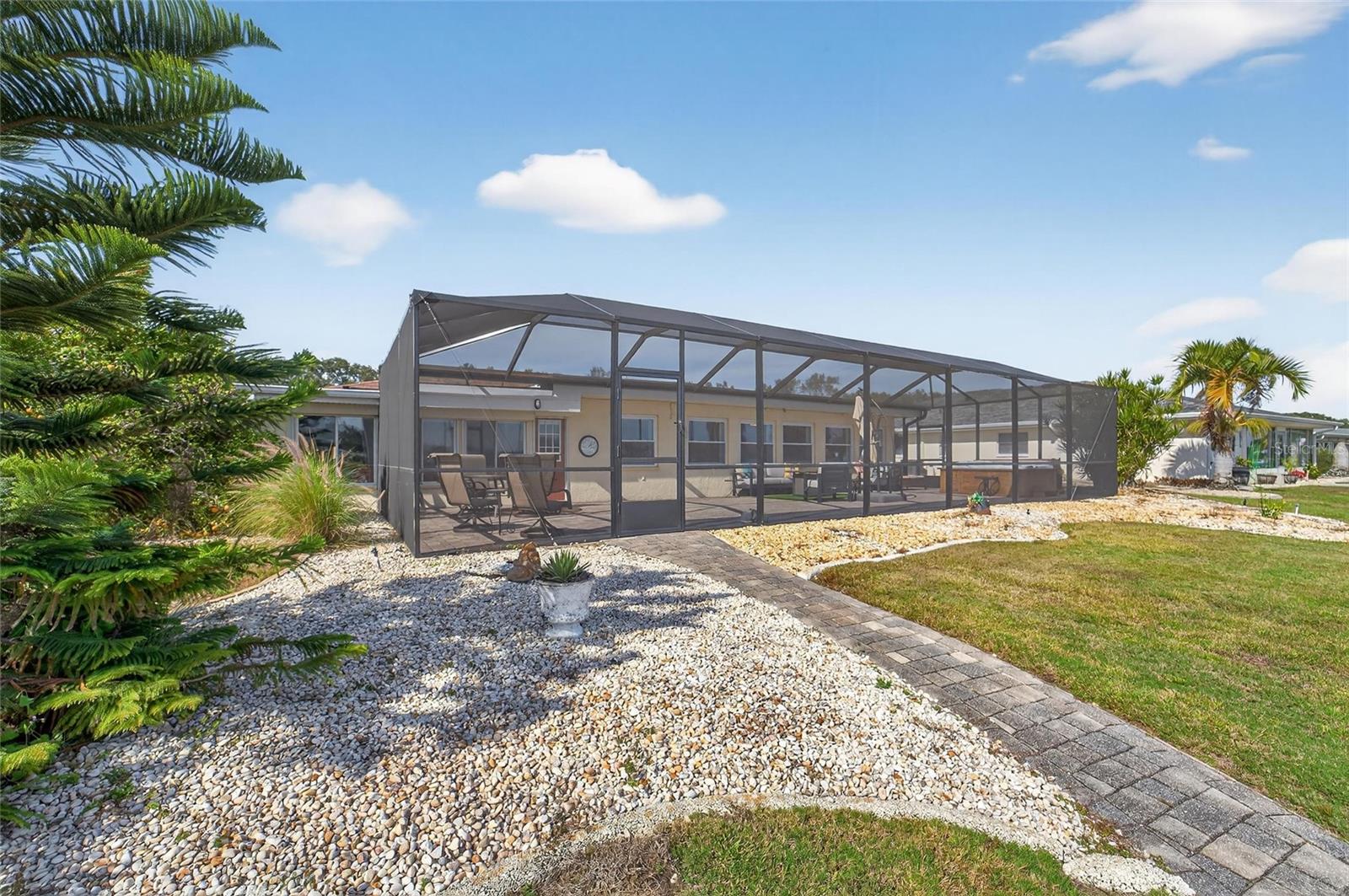 DEL WEBBS SUN CITY FLORIDA UN - Residential