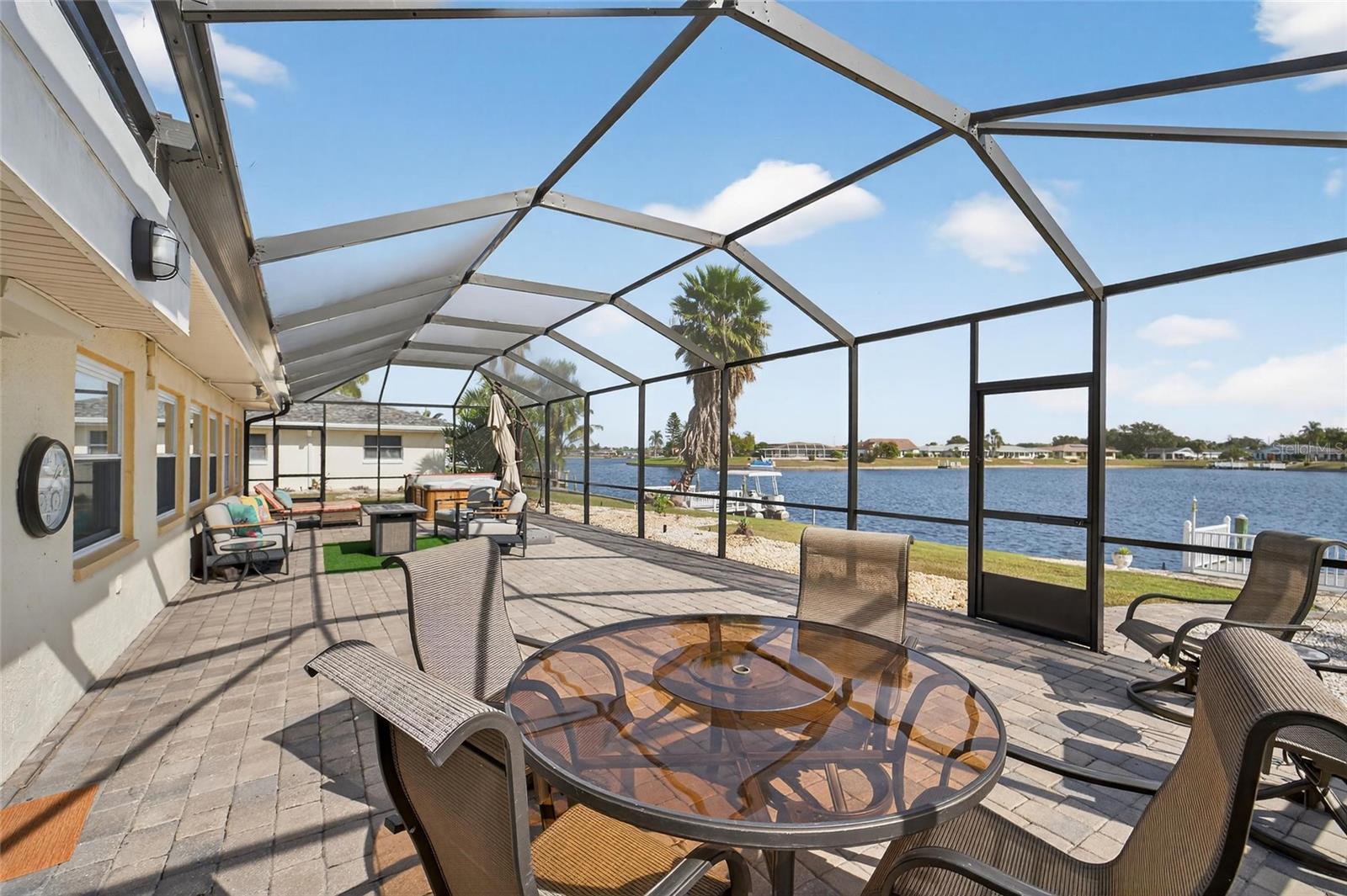 DEL WEBBS SUN CITY FLORIDA UN - Residential