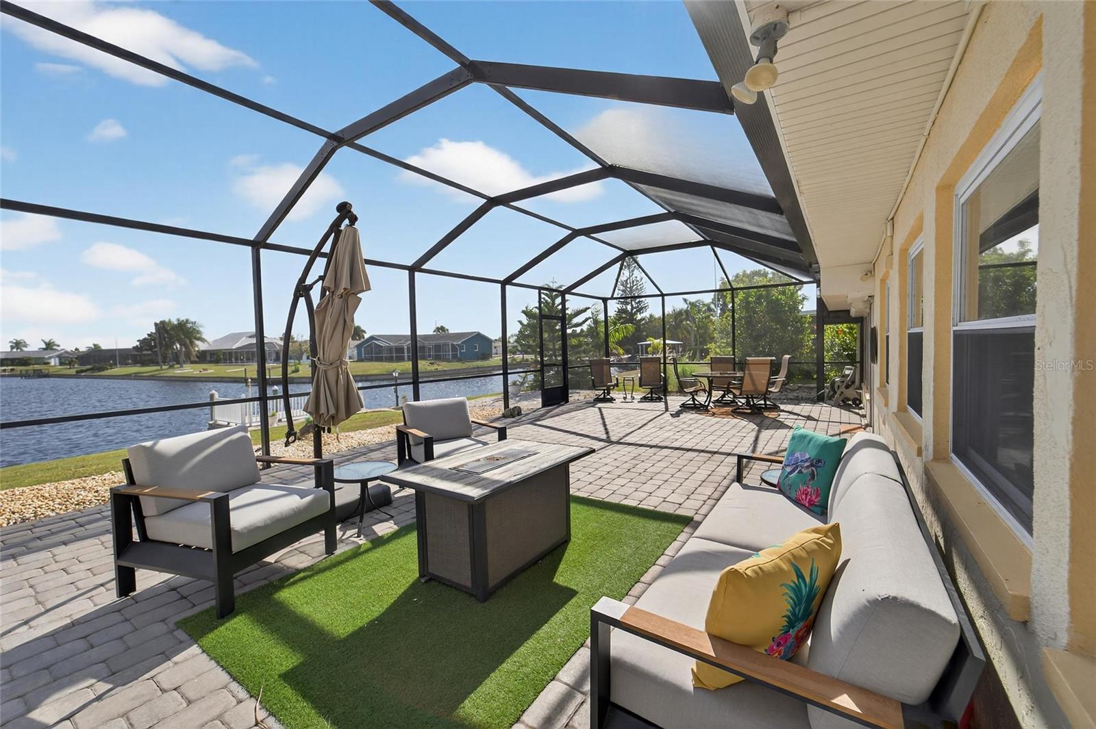 DEL WEBBS SUN CITY FLORIDA UN - Residential