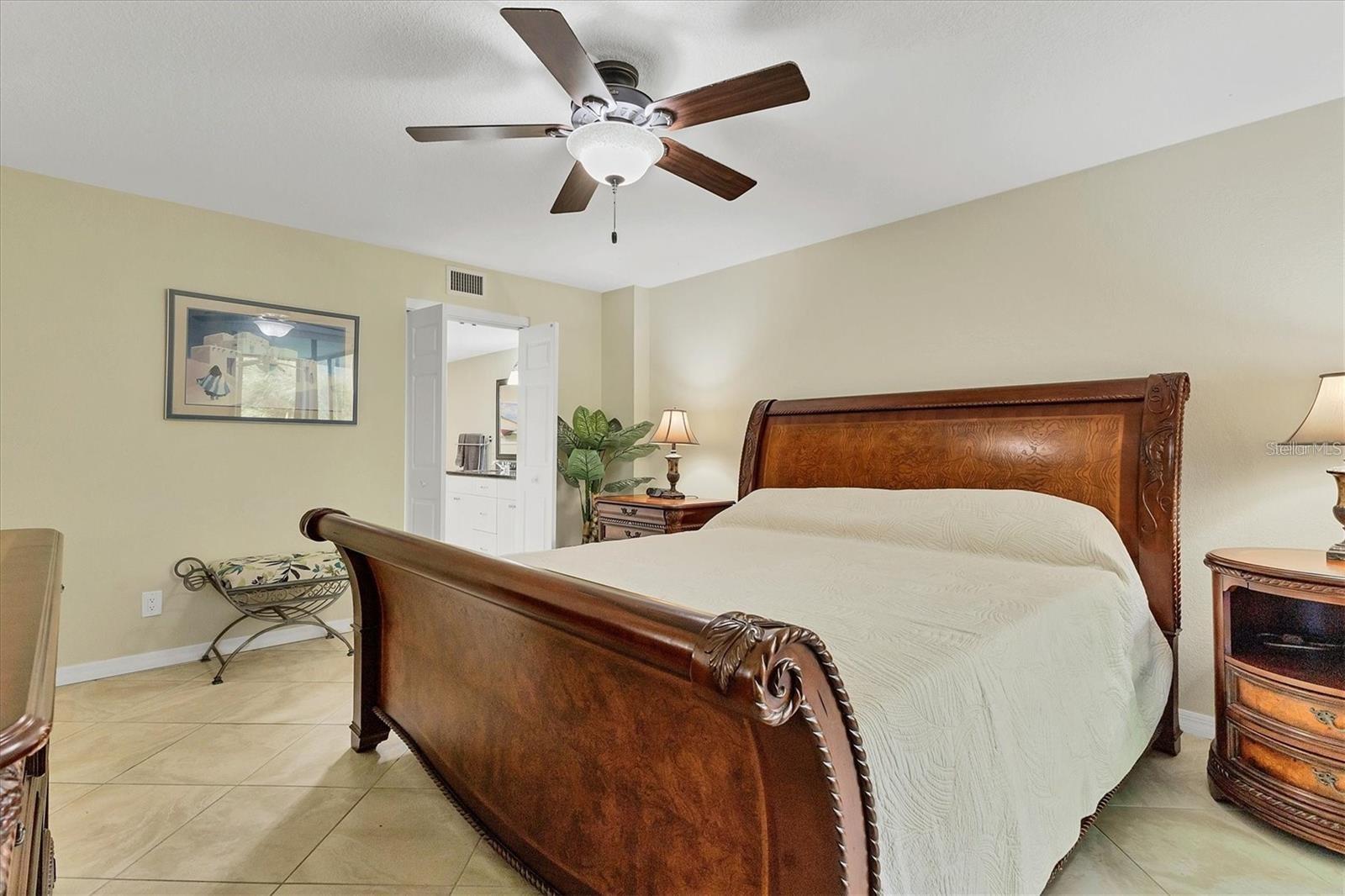ISLAND REEF I - Residential Lease