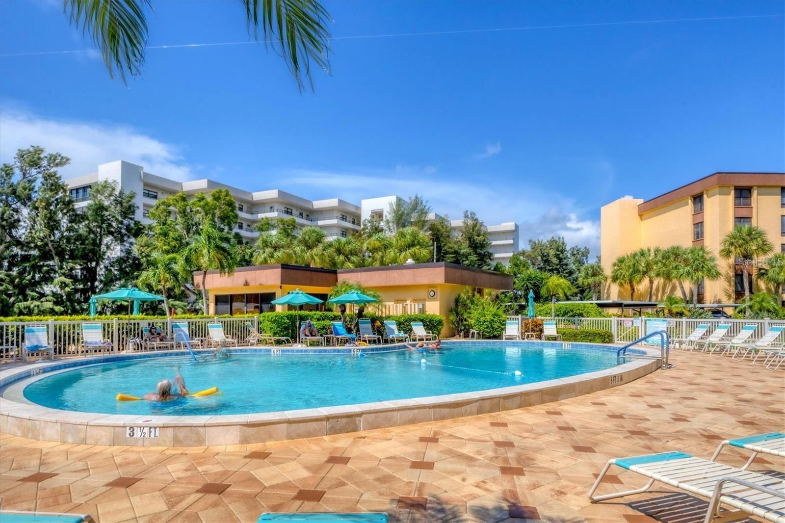 ISLAND REEF I - Residential Lease