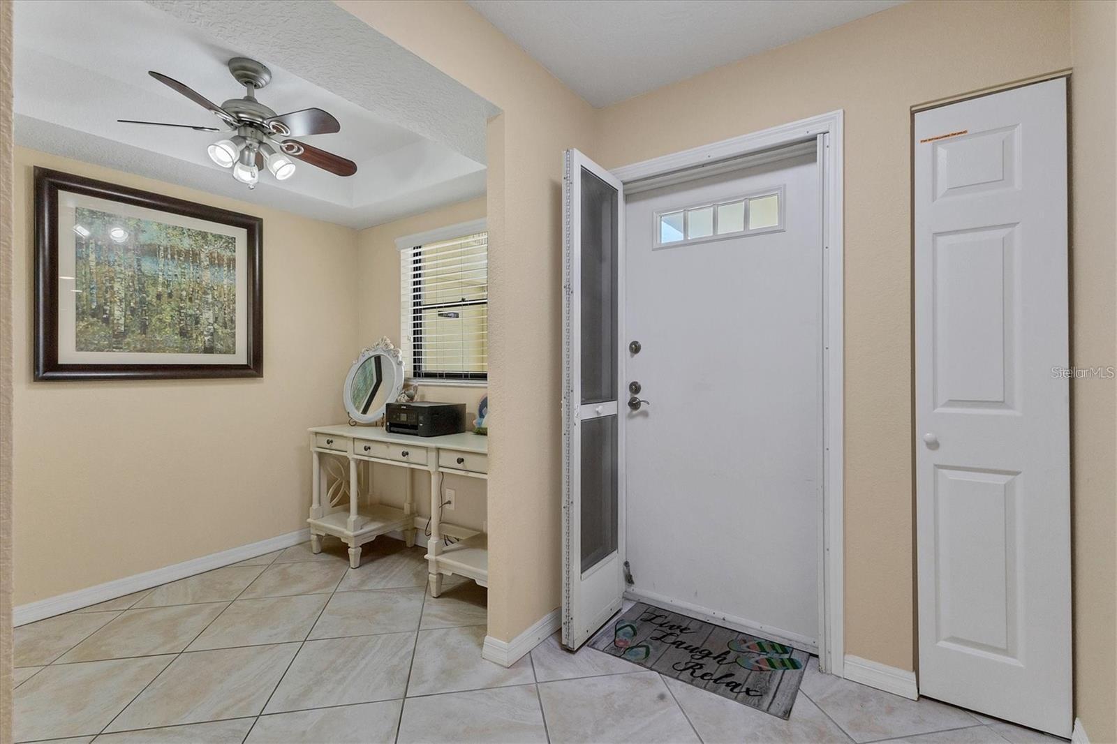 ISLAND REEF I - Residential Lease