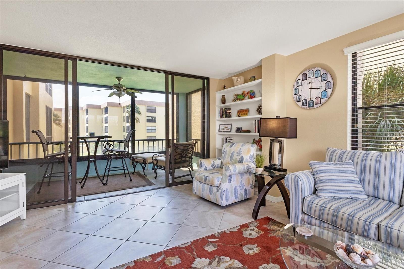 ISLAND REEF I - Residential Lease
