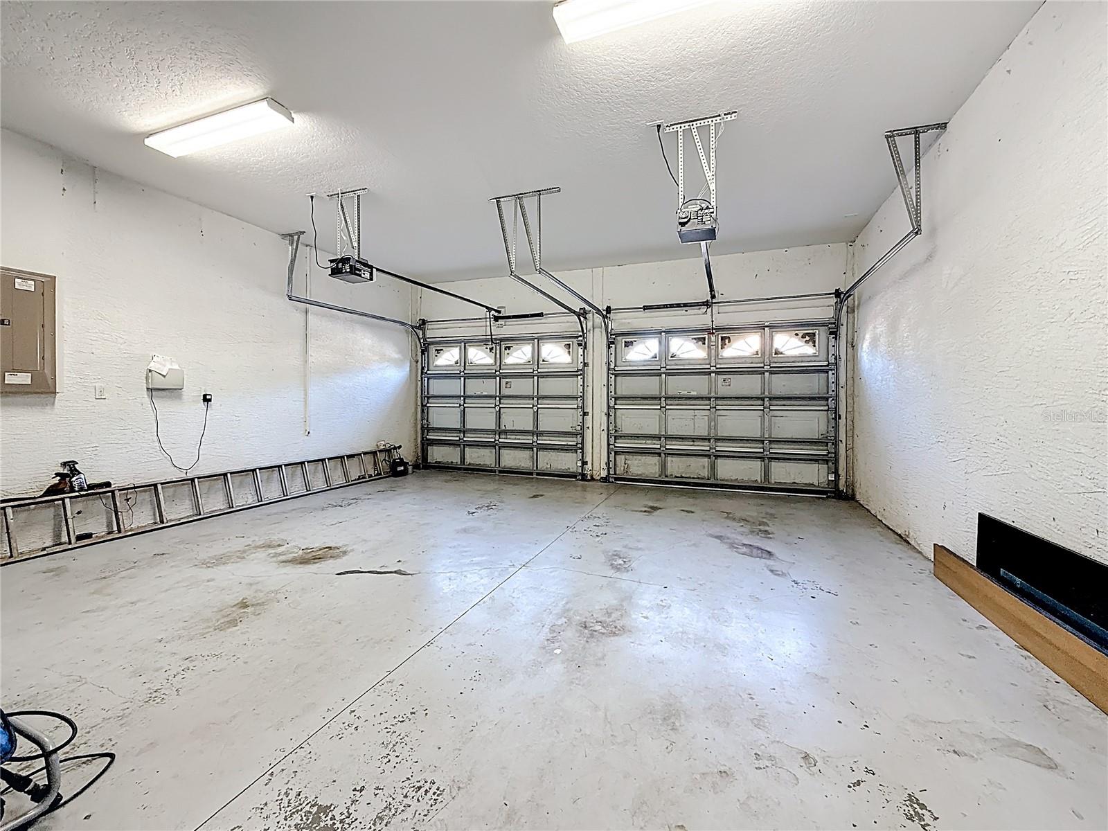 CHAUTAUQUA LAKE ESTATES - Residential Lease