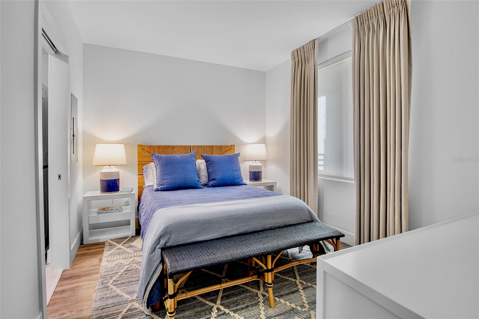 THE STRAND OF SARASOTA - Residential