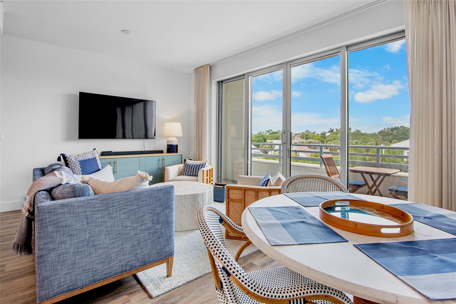 THE STRAND OF SARASOTA - Residential