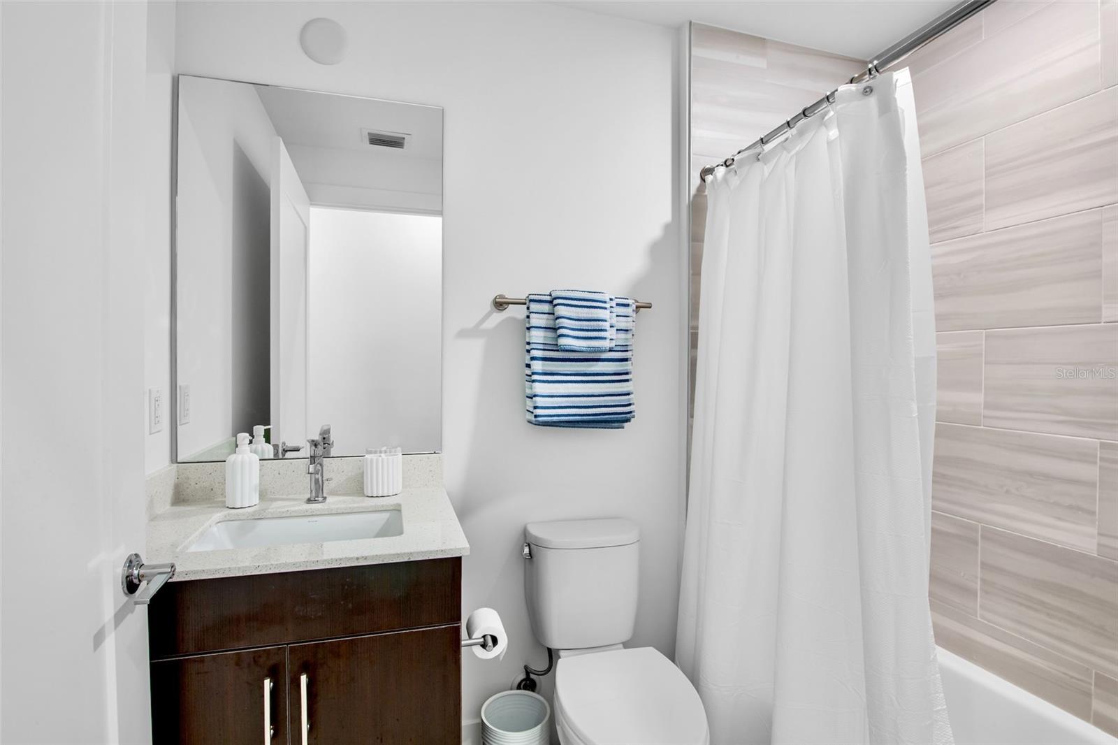 THE STRAND OF SARASOTA - Residential