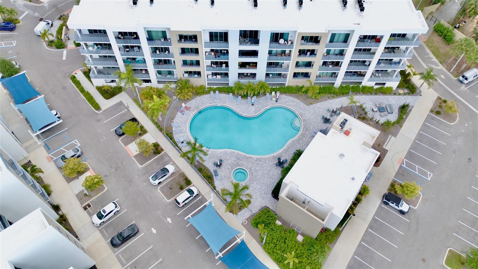 THE STRAND OF SARASOTA - Residential