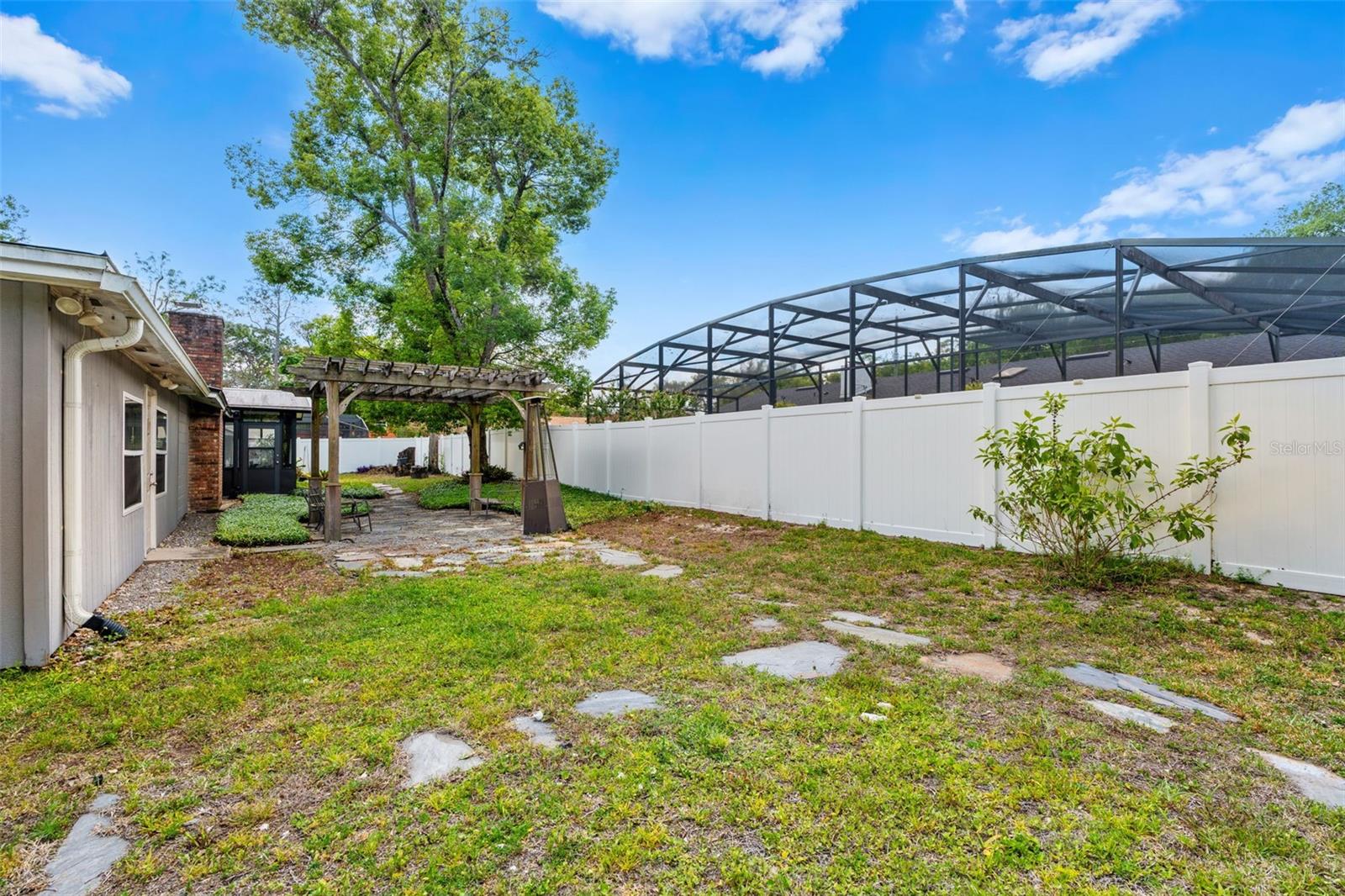 SANLANDO SPGS - Residential
