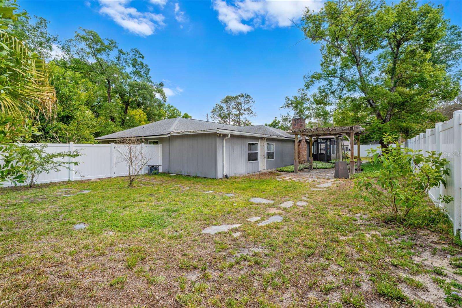 SANLANDO SPGS - Residential