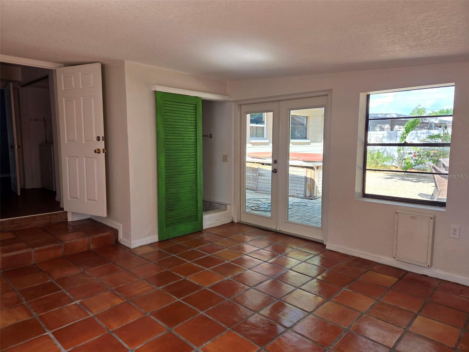 BOCA CIEGA ESTATES - Residential